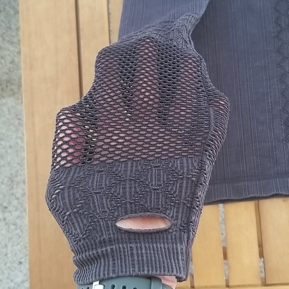 Free People Movement Activewear Slay Top M/L - Picture 8 of 10